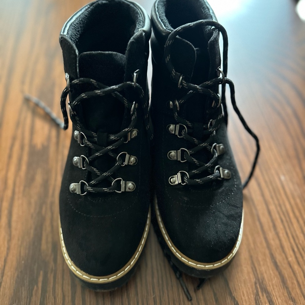 Sonoma Boots